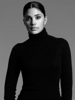 Rachel Roy Makes an Appearance at Macy’s in Union Square